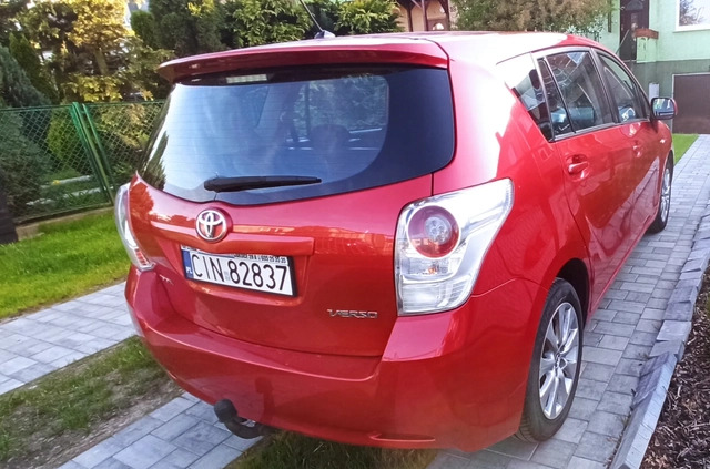 Toyota Verso cena 30500 przebieg: 269151, rok produkcji 2012 z Dolsk małe 121